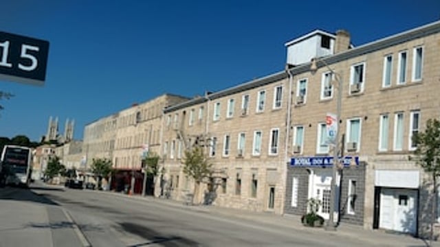 Royal Inn and Suites at Guelph hotel detail image 1