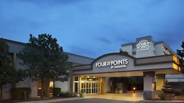 Four Points by Sheraton Chicago O'Hare Airport hotel detail image 2