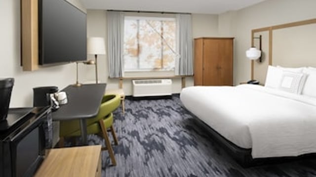 Fairfield Inn & Suites by Marriott Alexandria West/Mark Center hotel detail image 2