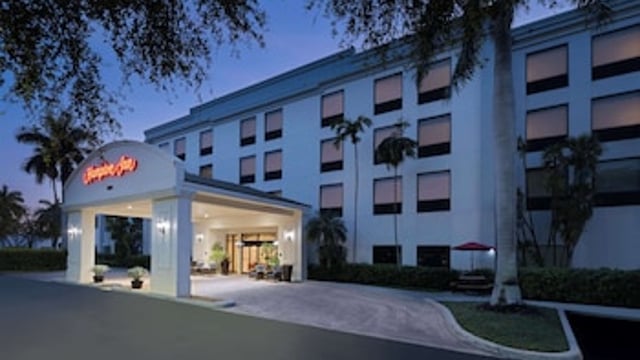 Hampton Inn Boca Raton-Deerfield Beach hotel detail image 1