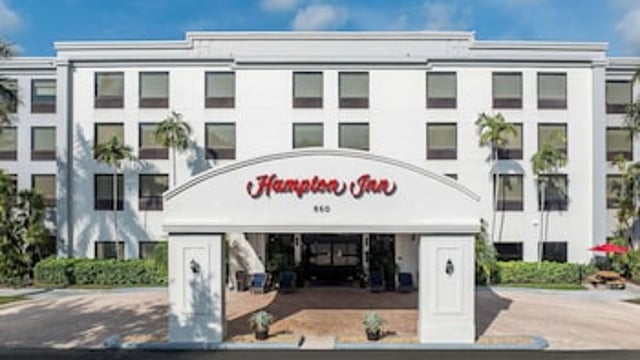 Hampton Inn Boca Raton-Deerfield Beach hotel detail image 2
