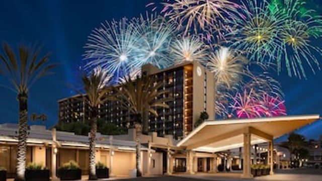 Sheraton Park Hotel at the Anaheim Resort hotel detail image 1