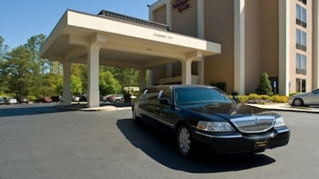 Hampton Inn Atlanta-Northlake hotel detail image 2
