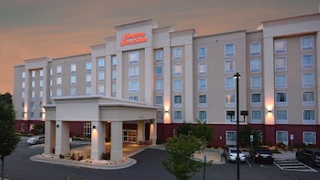 Hampton Inn & Suites Durham/North I-85 hotel detail image 2