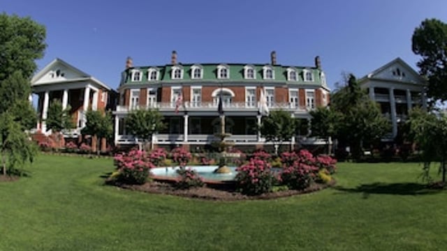 The Martha Washington Inn And Spa hotel detail image 2