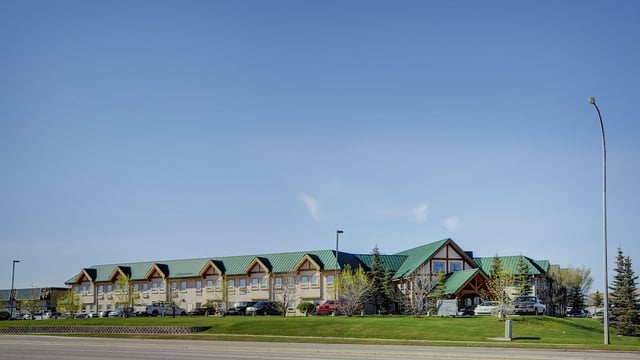 Lakeview Inns & Suites - Okotoks hotel detail image 3