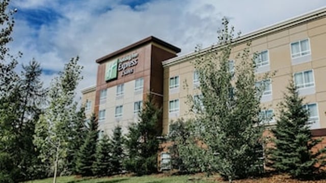 Holiday Inn Express & Suites Spruce Grove - Stony Plain, an IHG Hotel hotel detail image 1