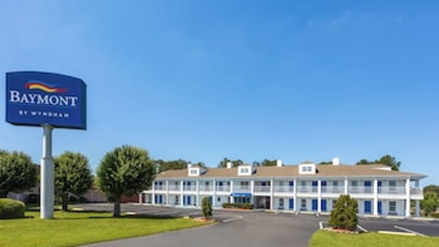 Baymont by Wyndham Brunswick GA hotel detail image 1