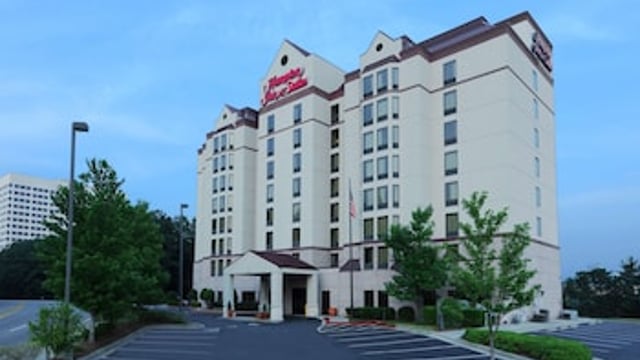Hampton Inn & Suites Atlanta Galleria hotel detail image 2