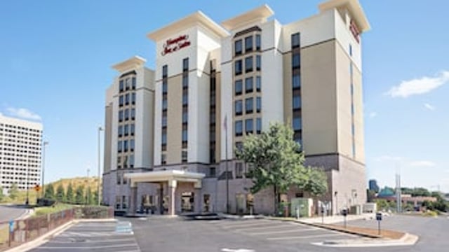 Hampton Inn & Suites Atlanta Galleria hotel detail image 3