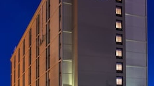 Crowne Plaza Newark Airport, an IHG Hotel hotel detail image 1