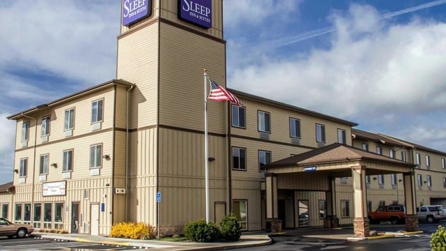 Sleep Inn & Suites hotel detail image 1