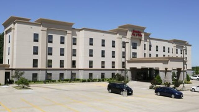 Hampton Inn & Suites McAlester hotel detail image 2