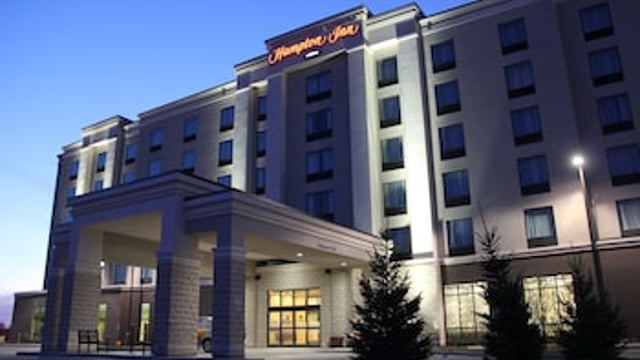 Hampton Inn by Hilton Winnipeg Airport/Polo Park hotel detail image 2