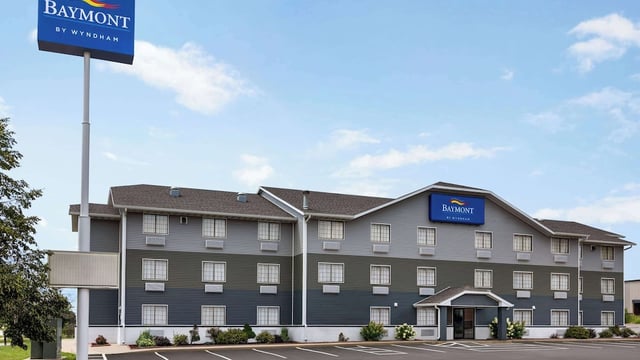 Baymont by Wyndham Cedar Rapids hotel detail image 2