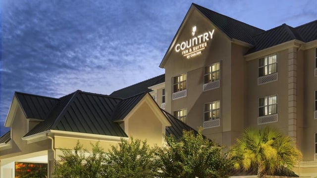 Country Inn & Suites by Radisson, Macon North, GA hotel detail image 1