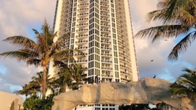 Trump International Beach Resort hotel detail image 1