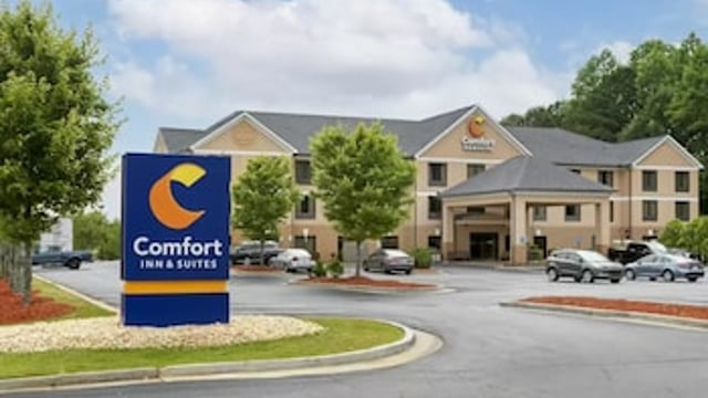 Comfort Inn & Suites Peachtree Corners hotel detail image 2