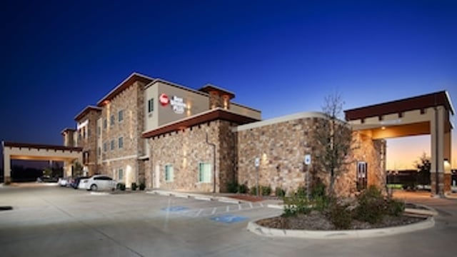 Best Western Plus Fort Worth Forest Hill Inn & Suites hotel detail image 2