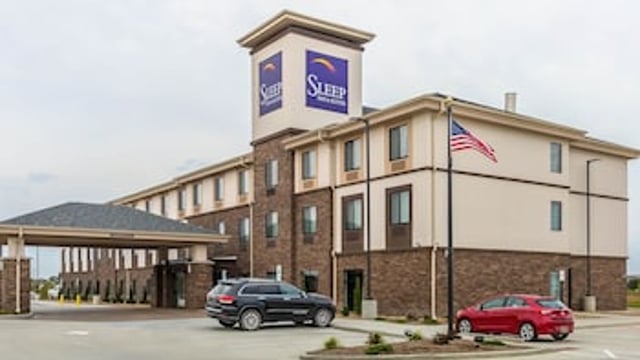 Sleep Inn & Suites O'Fallon MO - Technology Drive hotel detail image 1