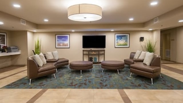 Candlewood Suites Baton Rouge - College Drive, an IHG Hotel hotel detail image 3