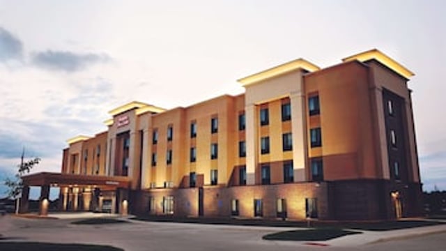 Hampton Inn & Suites Des Moines/Urbandale hotel detail image 2