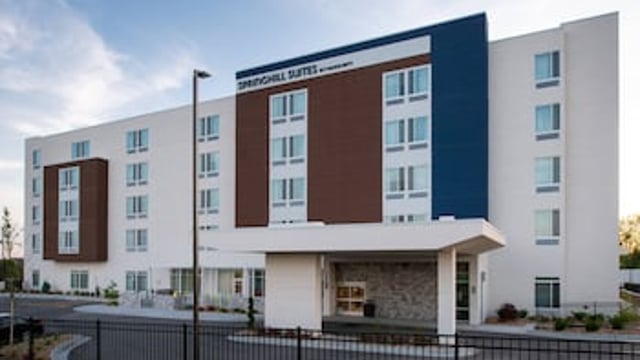 SpringHill Suites by Marriott Kansas City North hotel detail image 3