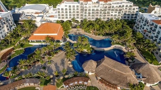 Fiesta Americana Condesa Cancun All Inclusive hotel detail image 2