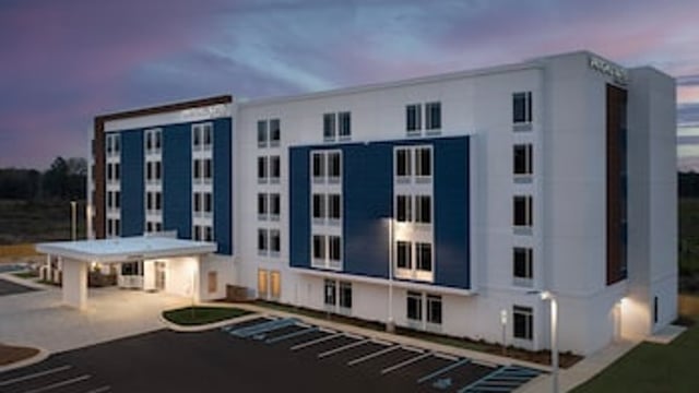 Springhill Suites By Marriott Fayetteville I 95 hotel detail image 2