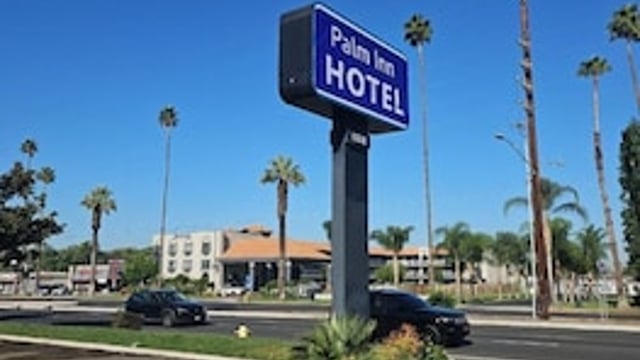 Palm Inn Hotel near Tyler Mall Riverside hotel detail image 1